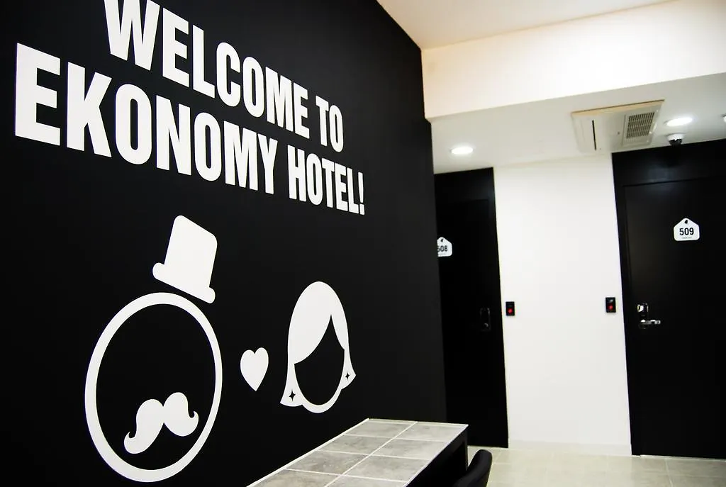 Ekonomy Hotel Nampo Busan 2*,