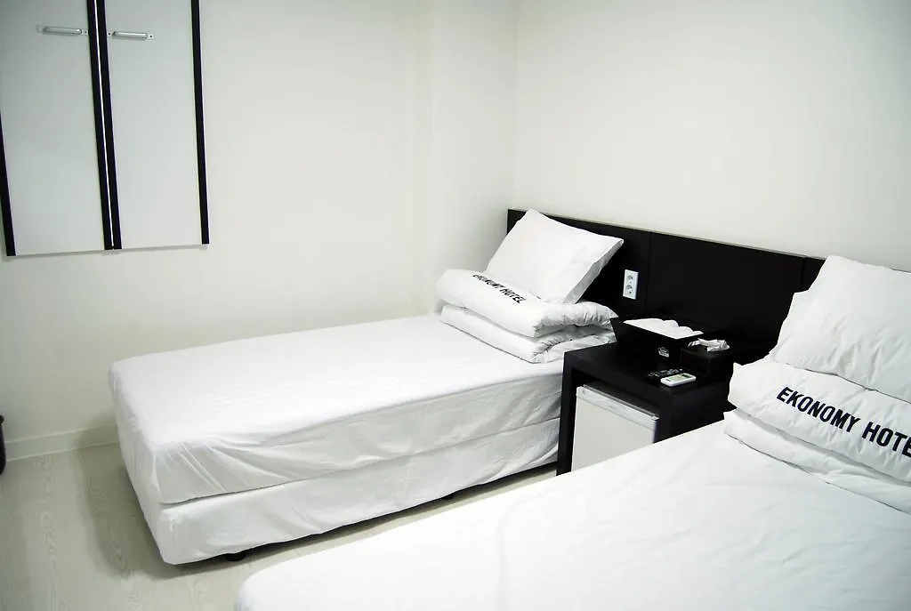 Motel Ekonomy Hotel Nampo Busan