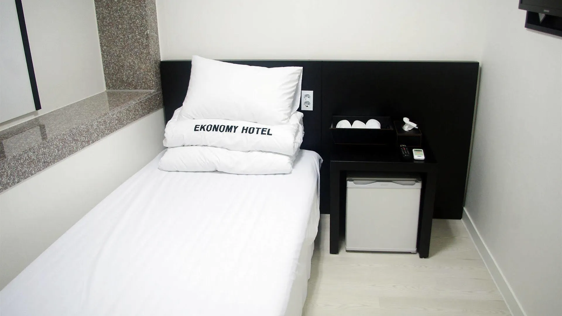 Ekonomy Hotel Nampo Busan 2*,